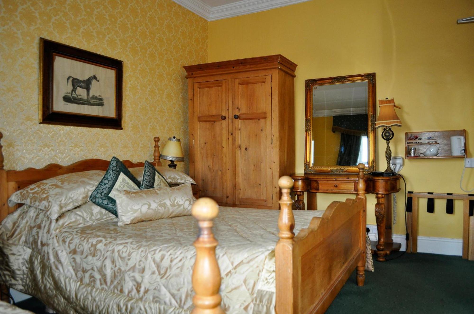 Highfield House Guesthouse Trim Εξωτερικό φωτογραφία